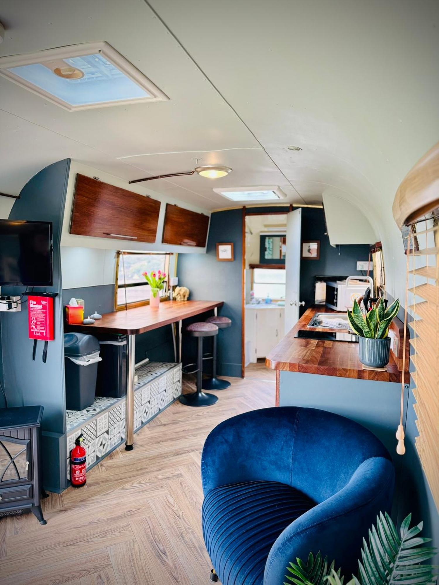 Wildview Luxury Glamping With Outdoor Bath And Stunning Views Helston